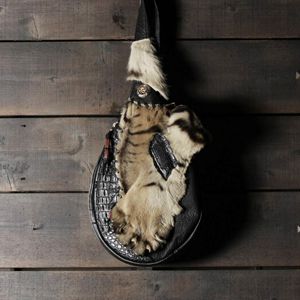 2019/12 虎毛皮ボディーバッグ タイガー