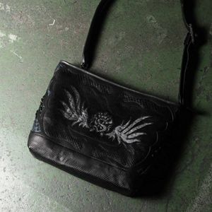 2019/12 ブラックパイソン ショルダーバッグ 玉座