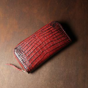 2020/12 アンティークボルドークロコ ラウンドファスナーロングウォレット