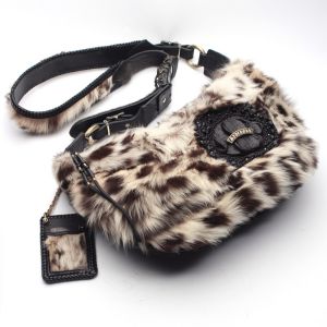2018/01 ショルダーバッグ レオパード