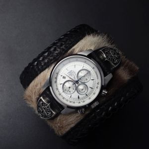 2018/12 トラ毛皮 腕時計