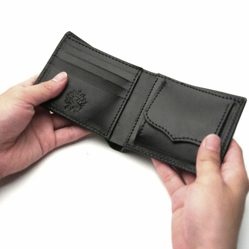 二つ折り レザーショート ウォレット シャーク（サメ革）│メンズ革