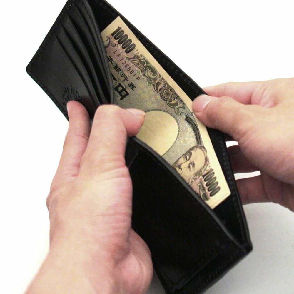 二つ折り レザーショート ウォレット シャーク（サメ革）│メンズ革