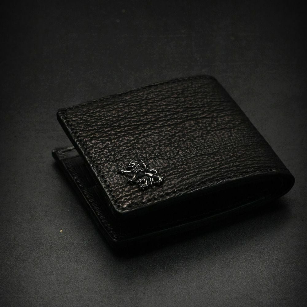 二つ折り レザーショート ウォレット シャーク（サメ革）│メンズ革