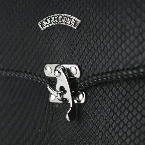 レザーブランドS'FACTORY 縁編みセカンドバッグ ブラックパイソン（ヘビ革）メンズ ブリーフケース バッグ