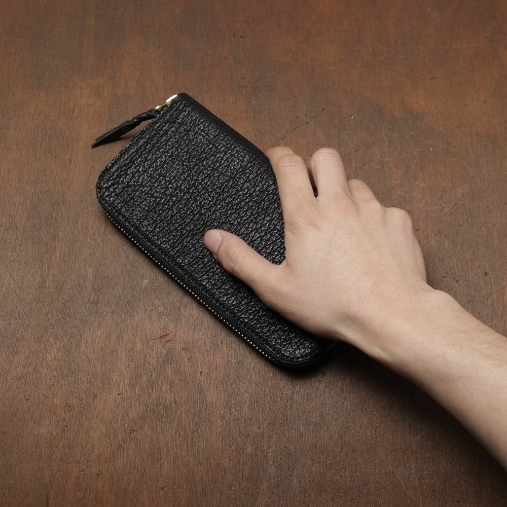 レザーブランドS'FACTORY「スリムファスナー ロング ウォレット シャーク ブラック」商品画像